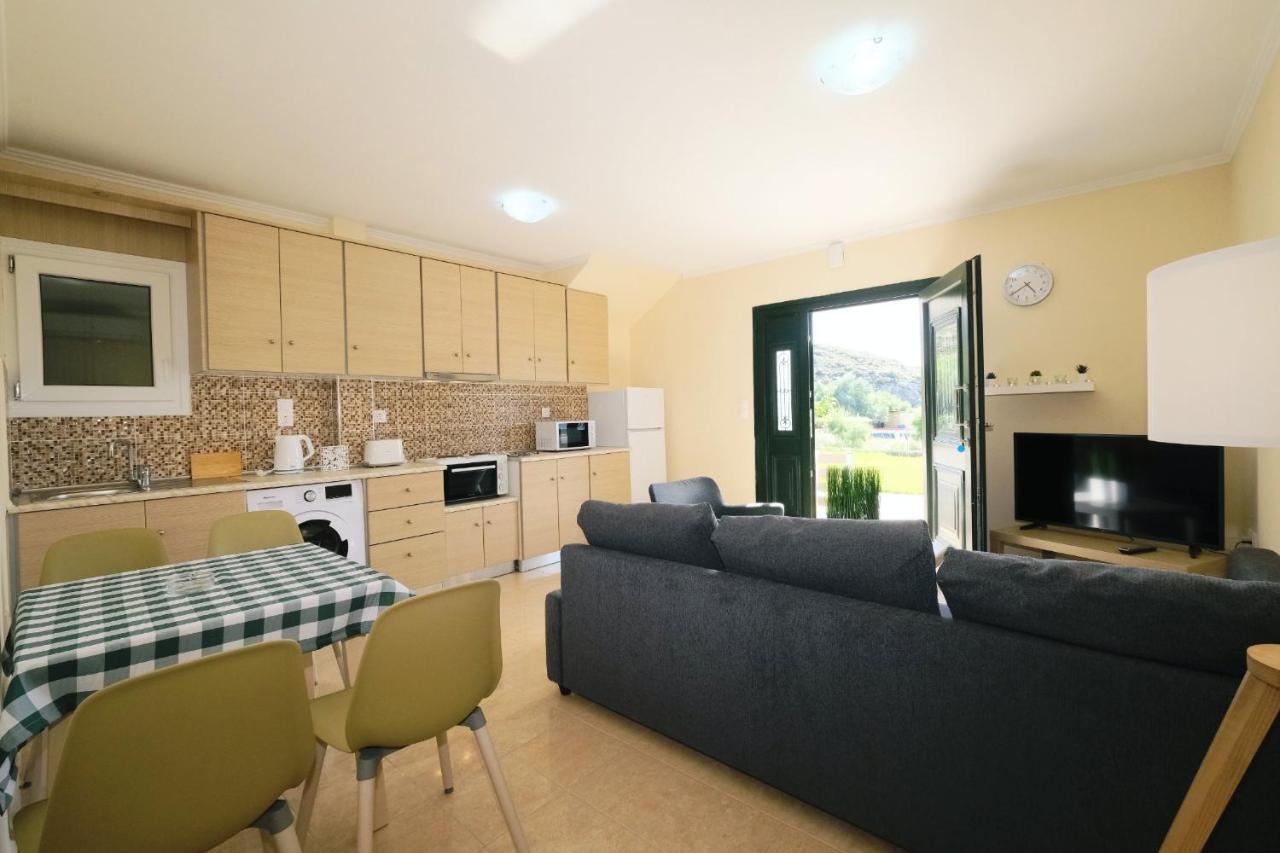 Captains View Apartments Plati  Exteriér fotografie